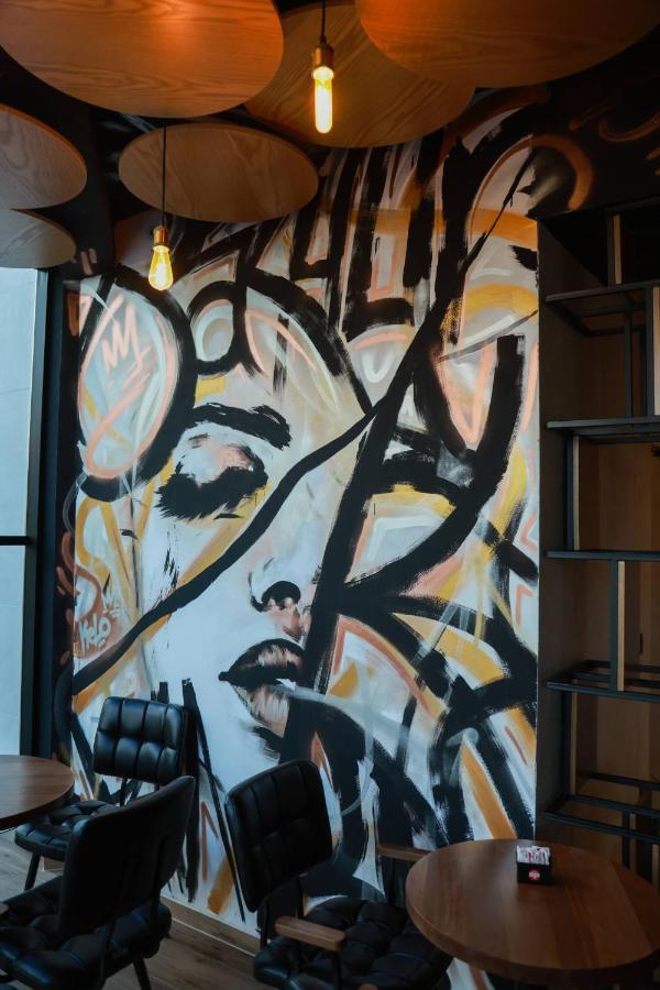 Baz'Hur Boutique Hotel Kukes Esterno foto