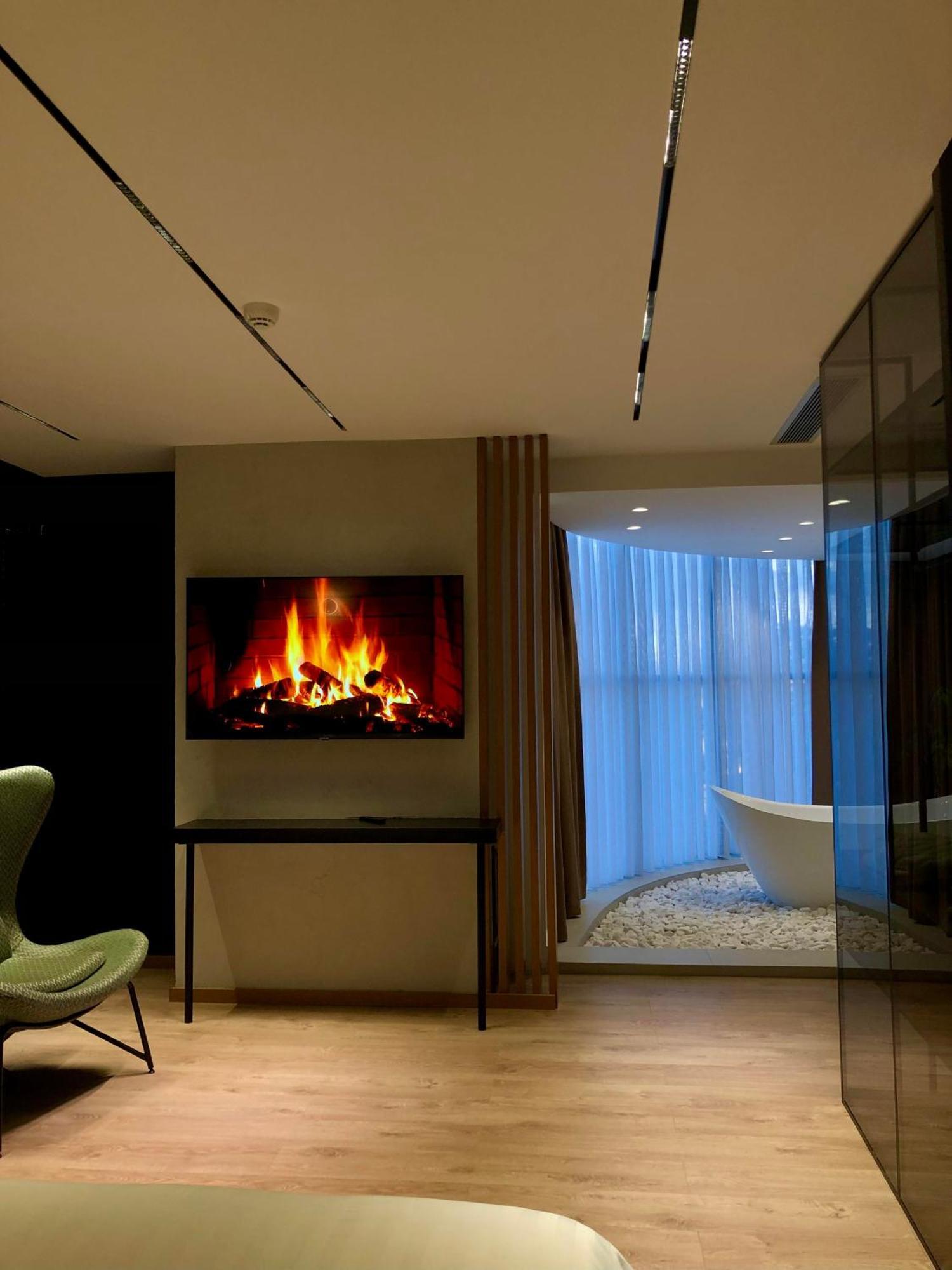 Baz'Hur Boutique Hotel Kukes Esterno foto