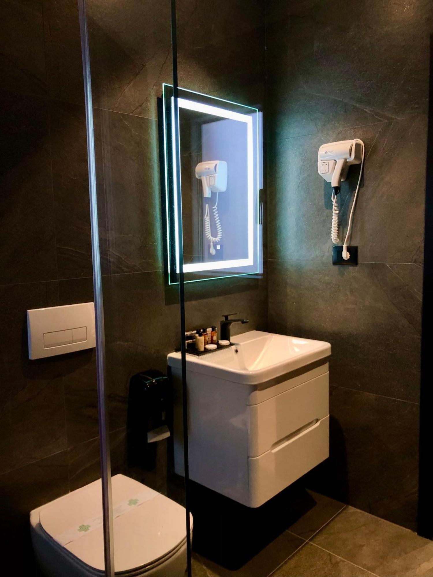 Baz'Hur Boutique Hotel Kukes Esterno foto