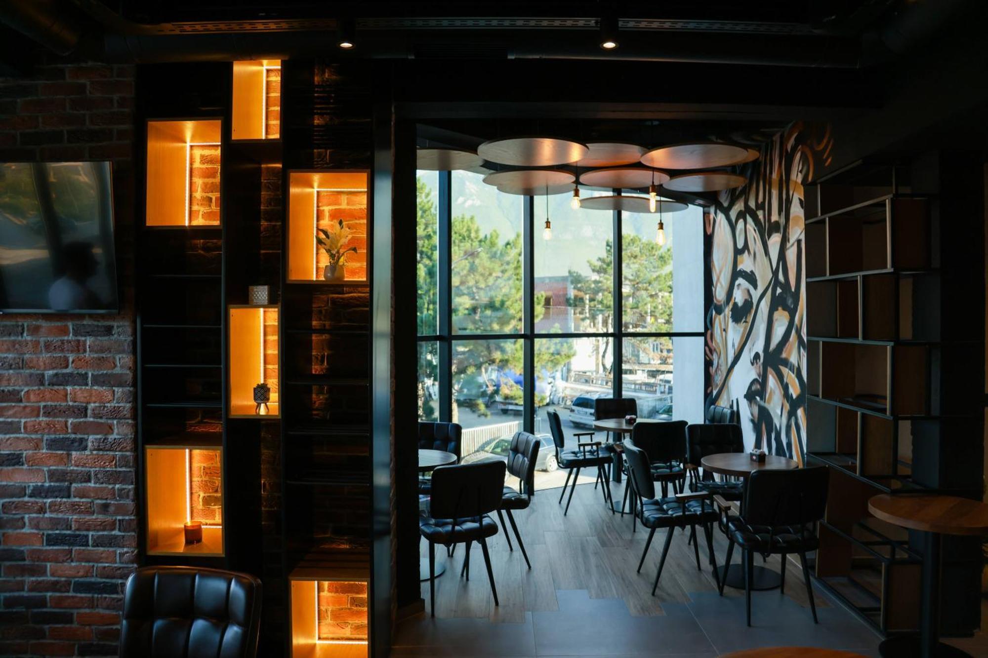 Baz'Hur Boutique Hotel Kukes Esterno foto