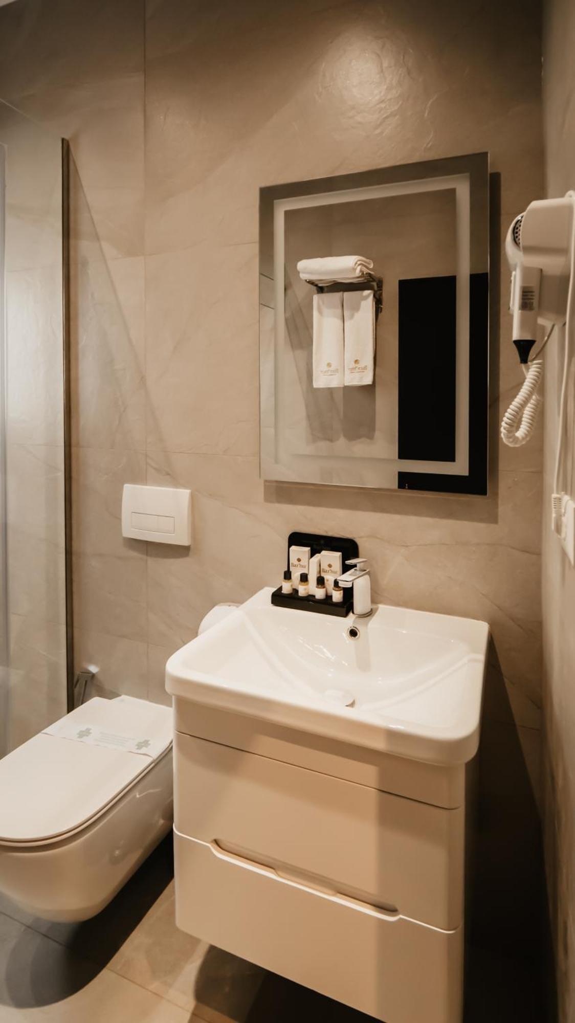 Baz'Hur Boutique Hotel Kukes Esterno foto